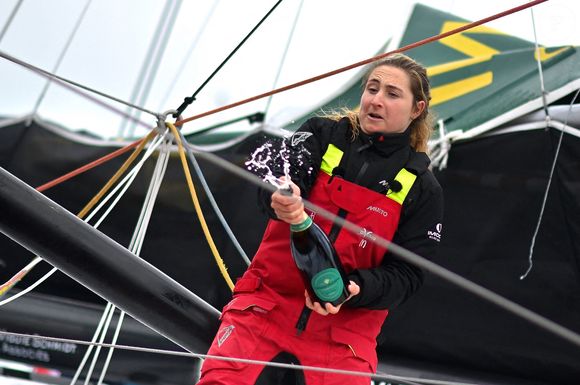 La skipper française Violette Dorange célèbre sur son monocoque Imoca Devenir sa 25e place dans la 10e édition du Vendée Globe, course à la voile en monocoque autour du monde, aux Sables-d'Olonne, dans l'ouest de la France, le 9 février 2025. Photo by Franck Castel/ABACAPRESS.COM
