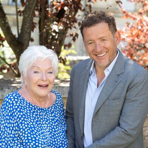 Line Renaud et Dany Boon assistent au Photocall d'Une belle course lors du 15ème Festival du Film Francophone d'Angoulême, le 24 août 2022 à Angoulême, France. Photo by David Niviere/ABACAPRESS.COM
