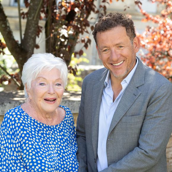 Line Renaud et Dany Boon assistent au Photocall d'Une belle course lors du 15ème Festival du Film Francophone d'Angoulême, le 24 août 2022 à Angoulême, France. Photo by David Niviere/ABACAPRESS.COM