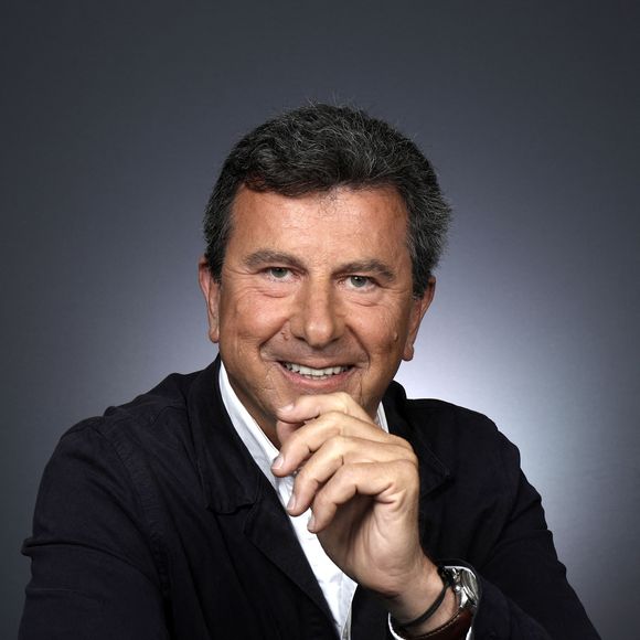 L'animateur avait en effet découvert son cancer "par hasard" après avoir consulté pour une toux inexpliquée fin 2023. 

Portrait de Pascal Bataille lors de l'enregistrement de l'émission "Chez Jordan" à Paris le 28 septembre 2022
© Cédric Perrin / Bestimage