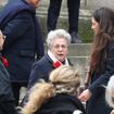 Catherine Laborde entourée une dernière fois : sa soeur Françoise Laborde a eu un geste inattendu et fort juste avant le début de la cérémonie