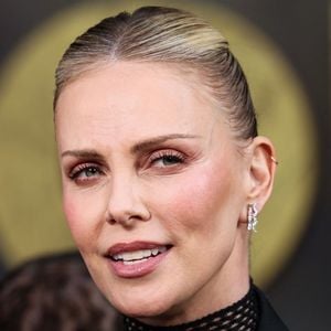 Charlize Theron à la première de "The Old Guard 2" au Netflix Tudum Theater à Hollywood, le 25 juin 2025.

©BestImage