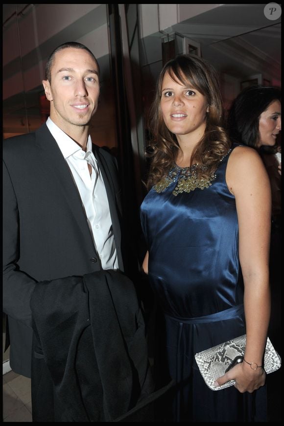 Archives - Laure Manaudou et Frédérick Bousquet au pavillon d'Armenonville. RACHID BELLAK / BESTIMAGE