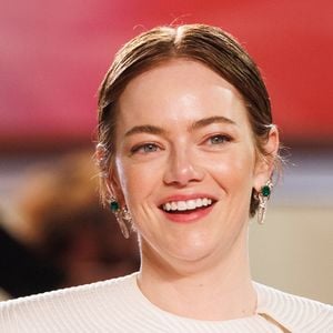 Emma Stone - Descente des marches du film « Eddington » lors du 78ème Festival International du Film de Cannes, au Palais des Festivals à Cannes. Le 16 mai 2025
© Jacovides-Moreau / Bestimage