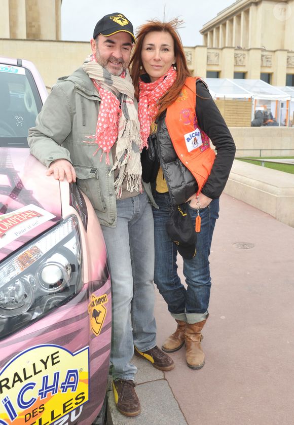 Bruno Solo et sa femme Veronique Clochepin - Presentation du Rallye Aïcha des Gazelles du Maroc 2013 sur la place du Trocadero a Paris le 16 mars 2013. 
Bestimage