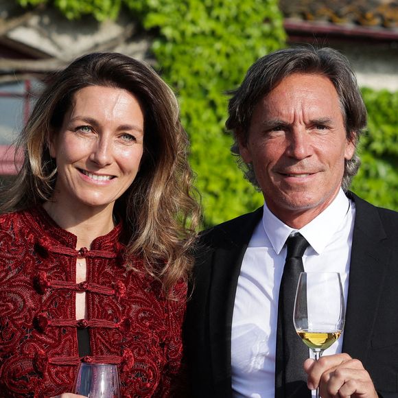 Anne Claire Coudray a 48 ans aujourd'hui...

Anne Claire Coudray et son compagnon Nicolas Vix à la fête du Bontemps au Château Smith-Haut-Lafitte à Martillac près de Bordeaux, France. Anne Claire Coudray a été intronisée dans la Commanderie du Bontemps aux côtés de Stéphane Bern et Tony Parker. Photo par Thibaud MORITZ/ABACAPRESS.COM