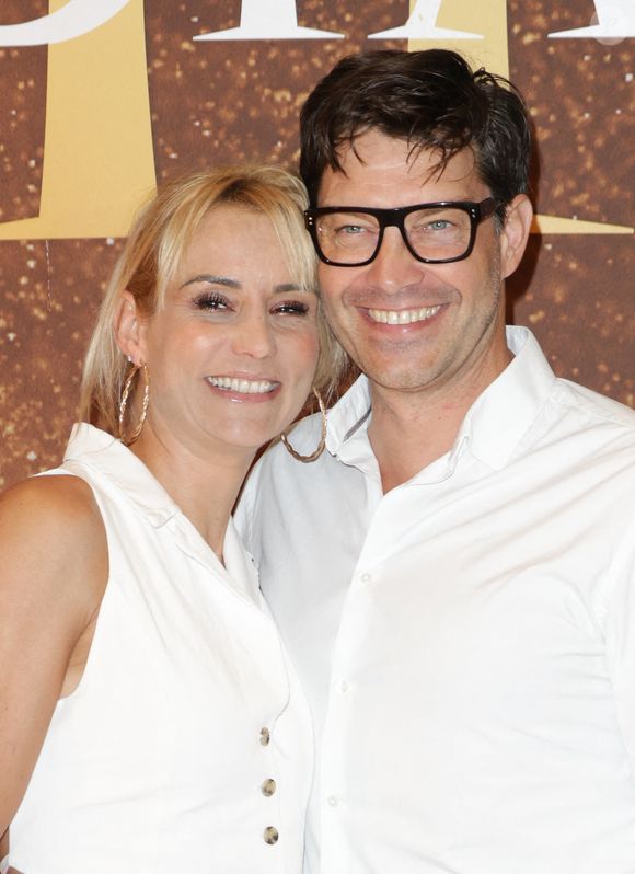 Son compagnon, Bertrand Lacherie, ne l'a en tout cas pas oublié : il a en effet publié un beau message, pour fêter l'anniversaire de sa chère et tendre. "Je te souhaite le plus merveilleux des anniversaires mon amour", a-t-il notamment écrit.

Élodie Gossuin et son mari Bertrand Lacherie - Avant-première du film "Gladiator 2" au cinéma Pathé Palace à Paris le 10 novembre 2024. © Coadic Guirec / Bestimage