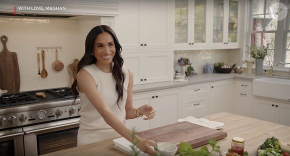 La duchesse de Sussex est de retour sur les écrans de télévision. Meghan s'est rapprochée de son mari, le prince Harry, alors que Netflix diffusait le premier teaser de sa nouvelle série With Love, Meghan, qu'elle a posté sur son nouveau compte Instagram. ©Backgrid USA / Bestimage
