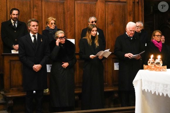 HRH Prince Emanuele Filiberto (Le prince Emmanuel-Philibert de Savoie , prince de Venise et de Piémont, duc de Savoie), Princesse Marina Doria (Marina Ricolfi-Doria) et Princesse Vittoria de Savoie (Vittoria de Savoie, princesse de Carignan et marquise d'Ivrée) lors de la messe votive du prince Vittorio Emanuele à la basilique de Superga le 1er février 2025 à Turin, Italie.  Lucia Sabatelli/Bestimage