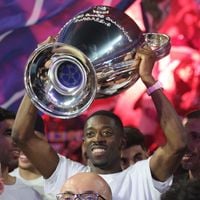 Pour fêter la victoire du PSG, Ousmane Dembélé arbore une montre à six chiffres ultra rare et prisée des collectionneurs