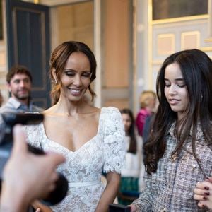 Exclusif - Mariage civil de Sonia Rolland avec Guillaume Gabriel à la mairie du 16ème à Paris. © Cyril Moreau/Bestimage