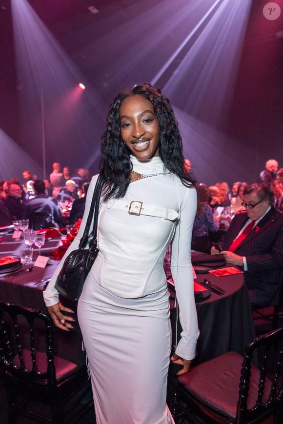 Ebony Cham au photocall du 22ème dîner de la mode pour le Sidaction à Paris le 30 janvier 2025.
© Olivier Borde / Bestimage