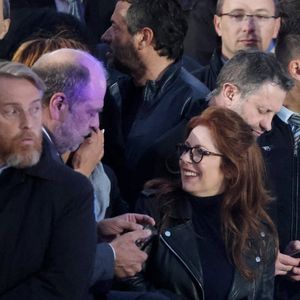 Eric Dupond-Moretti et Isabelle Boulay - Le président Emmanuel Macron prononce un discours au Champ de Mars le soir de sa victoire à l'élection présidentielle le 24 avril 2022.

© Dominique Jacovides / Bestimage