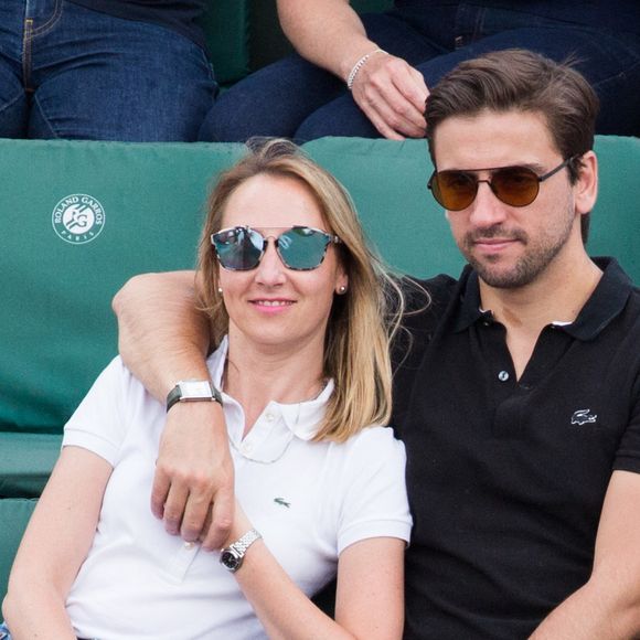 Audrey Lamy et son petit ami Thomas dans les tribunes lors des Internationaux de France de tennis à Roland-Garros le 31 mai 2018 à Paris, France. Photo Nasser Berzane/ABACAPRESS.COM