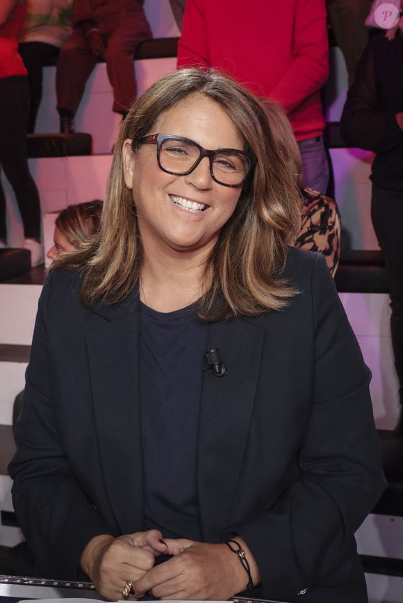 Exclusif - Valérie Bénaïm, sur le plateau de l’émission « TPMP » présentée par C.Hanouna et diffusée en direct sur C8, Paris, France, le 23 septembre 2024. © Jack Tribeca / Bestimage