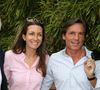 "Je ne suis pas mariée, non. Organiser une fête avec 150 personnes, ça me décourage d’avance", a premièrement indiqué la présentatrice du JT de 20h de TF1 le week-end

Anne-Claire Coudray et son compagnon Nicolas Vix au village des Internationaux de Tennis de Roland Garros à Paris le 8 juin 2017 © Cyril Moreau-Dominique Jacovides/Bestimage