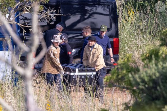 La police portugaise reprend les investigations, deux ans après les dernières fouilles menées au Portugal. De nouvelles recherches ont commencé aujourd'hui près de Praia da Luz, là où Maddie McCann a disparu en mai 2007. Praia da Luz, le 3 juin 2025.