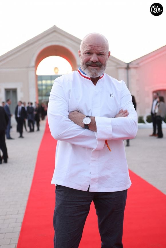 Malgré les changements apportés, l'établissement n'a pas réussi à retrouver une clientèle durable.

Le Chef Philippe Etchebest aux Chais Monnet en marge de la cérémonie de remise des prix du Guide Rouge Michelin 2022 à Cognac le 22 mars 2022. © Jean-Marc Lhomer / Bestimage