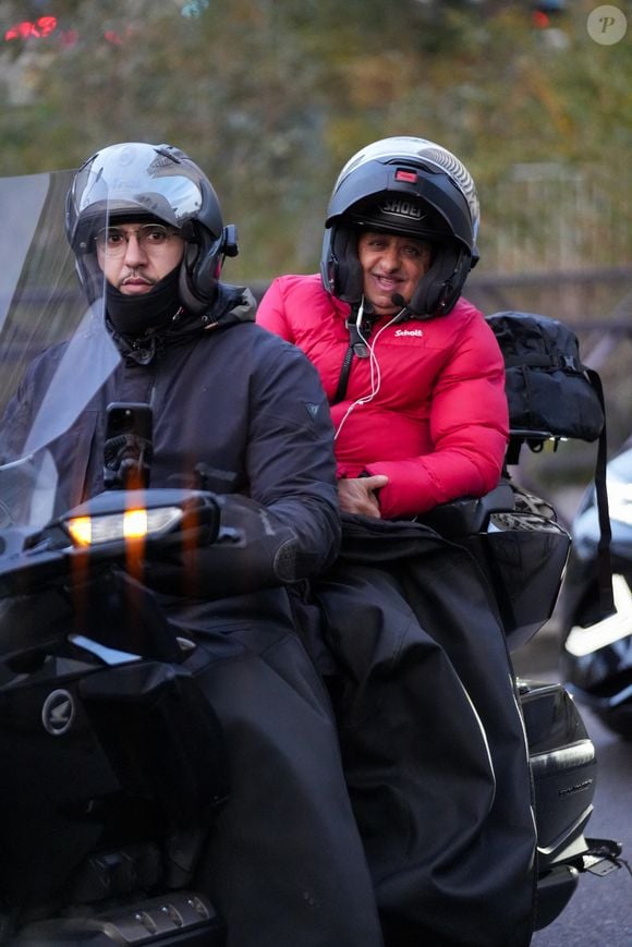 Exclusif - Booder - Arrivée des invités à l'enregistrement de "Vivement Dimanche" aux Studios Rive Gauche le 5 novembre 2025.
Cette émission sera diffusée sur France 3 le 30 novembre 2025.

© Anne-Sophie Guebey / Bestimage