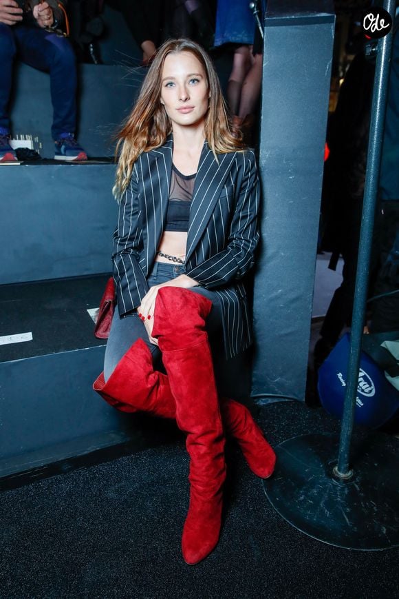 Exclusif - Ilona Smet - People au défilé Etam Live Show 2021 à l'Opéra Garnier à Paris le 4 octobre 2021.
© Cyril Moreau / Rachid Bellak / Bestimage