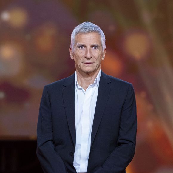 Exclusif - Nagui sur le plateau de l’émission “Unis pour Mayotte” diffusée en direct sur France 2, qui a permis de récolter plus de 5 millions de dons le 17 décembre 2024.
© Pierre Perusseau / Bestimage