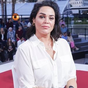Lola Dewaere - L'équipe du film "Le petit Nicolas : qu'est-ce qu'on attend pour être heureux" sur le plateau de l'émission "Spéciale Cannes", présentée par D.Burki et diffusée sur Culture Box, le 20 mai 2022. © Jack Tribeca / Bestimage
