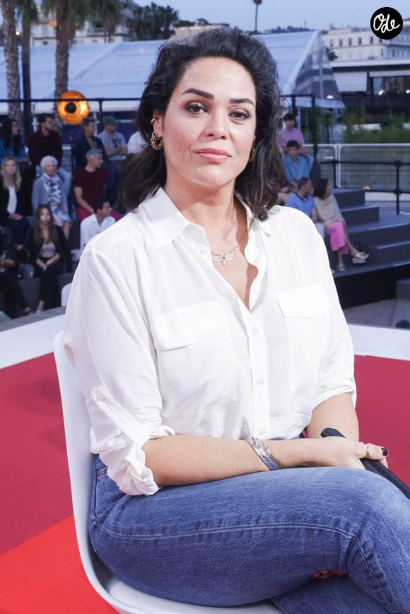 Lola Dewaere - L'équipe du film "Le petit Nicolas : qu'est-ce qu'on attend pour être heureux" sur le plateau de l'émission "Spéciale Cannes", présentée par D.Burki et diffusée sur Culture Box, le 20 mai 2022. © Jack Tribeca / Bestimage