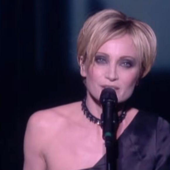 Patricia Kaas défendant les couleurs de la France au Concours Eurovision de la chanson 2009, à Moscou. 

(Capture d'écran - YouTube)