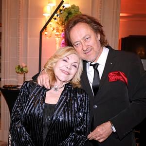 Nicoletta et son mari Jean Christophe Molinier - Soirée de gala pour la Fondation de la Recherche en Physiologie, "Les Stéthos d'Or" au Four Seasons Hôtel George V à Paris le 24 mars 2025. © Cédric Perrin/Bestimage