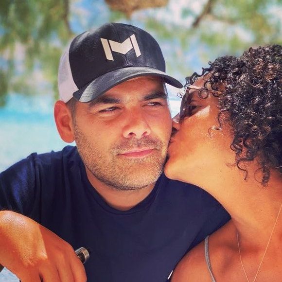 Matthieu Lartot s'est envolé en Grèce avec son épouse Magalie.

Matthieu Lartot et sa femme Magalie @Instagram