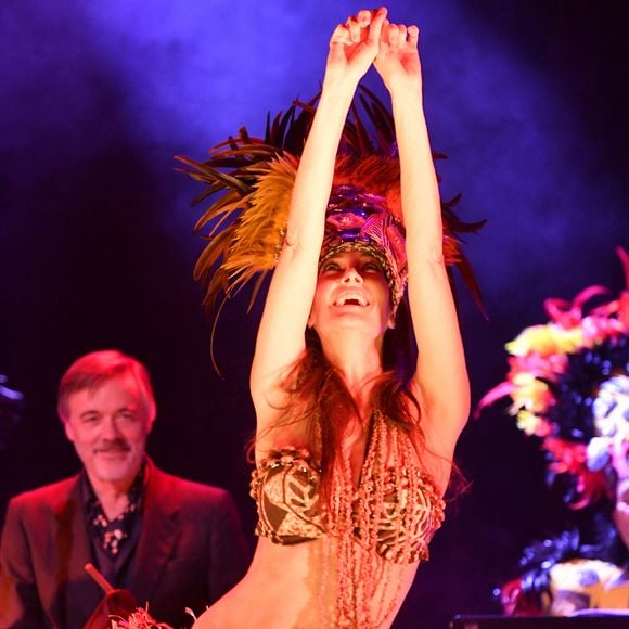 À l'occasion des 47 ans de l'ancienne Miss France, 

Mareva Galanter (Miss France 1999) en concert au théâtre Music-Hall Show l'Alhambra à Paris, France, le 23 novembre 2023. © Veeren/Bestimage