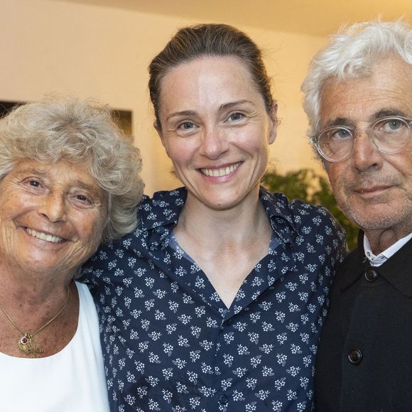 Fondé par Jacqueline Franjou en 1985, cet évènement propose divers créations théâtrales sous l'égide de Michel Boujenah, qui en est le directeur artistique depuis 2007

Exclusif - Jacqueline Franjou (Fondatrice et présidente du Festival de Ramatuelle), Delphine Depardieu, Michel Boujenah (directeur artistique du festival) - Représentation de la pièce de théâtre "Les liaisons dangereuses" au Théâtre de Verdure lors du 41ème Festival de Ramatuelle le 7 août 2025. © Cyril Bruneau / Festival de Ramatuelle / Bestimage