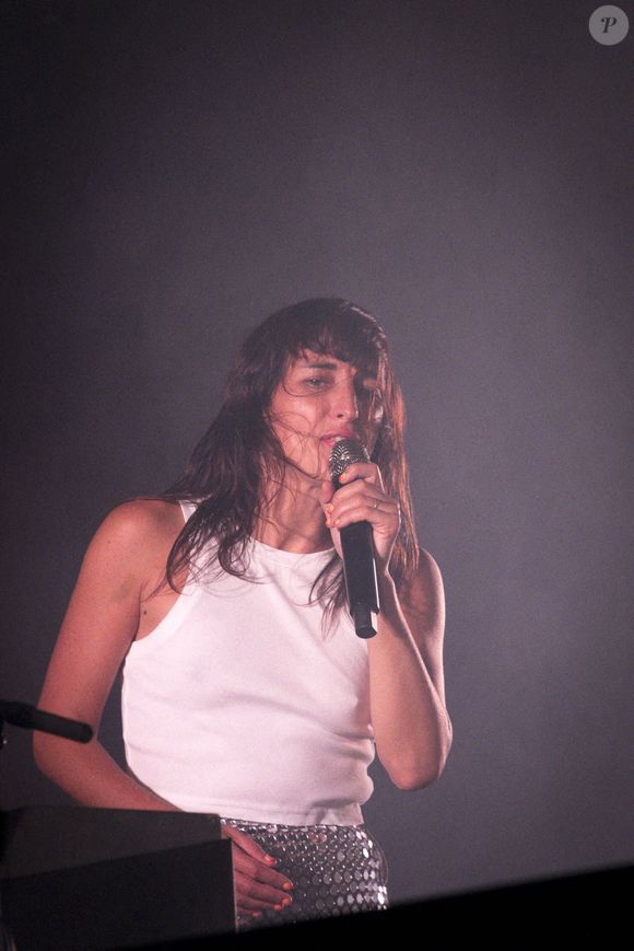 Juliette Armanet est en concert au festival "Les belles journées" à Bourgoin-Jallieu, Isère le 9 septembre 2022.

© Sandrine Thesillat / Panoramic / Bestimage
