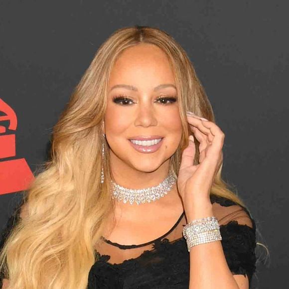 L'approche de la saison hivernale marque le retour inévitable des grands classiques de fin d'année comme "All I Want for Christmas Is You".

Mariah Carey lors de la cérémonie MusiCares Person of the Year 2026, qui lui rendait hommage à Los Angeles, en Californie.