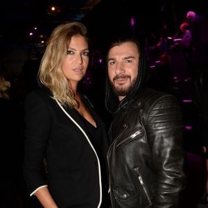 C'est ainsi qu'il a pu rencontrer la femme de sa vie. "Je croyais que c'était la nounou. J'ai dit : 'Elle est sympa la nounou'. Il me répond : 'C'est mon ex-femme", s'est souvenu Michael Youn. Sans ciller, Pascal Obispo lui aurait demandé de garder ses distances.

Michaël Youn et sa compagne Isabelle Funaro - Soirée de la 9ème édition du "Etam Live Show" (Etam Lingerie) lors de la fashion week à Paris, le 27 septembre 2016. (RACHID BELLAK / BESTIMAGE).