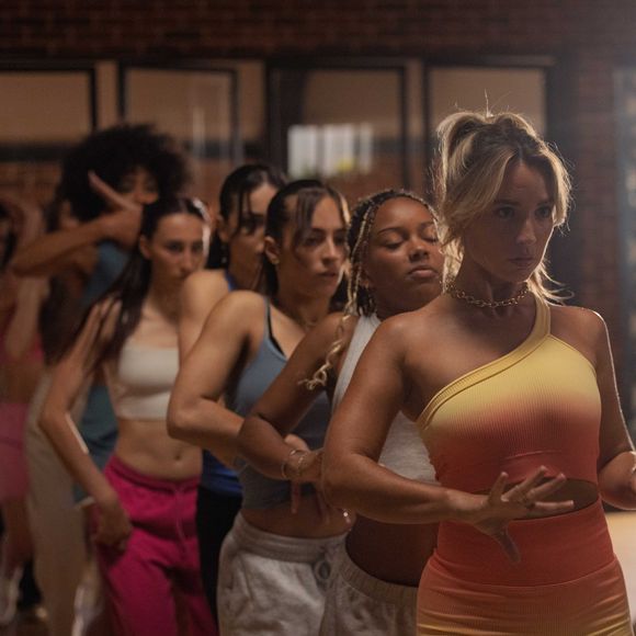 Image officielle de la nouvelle série de TF1, "Tout pour la lumière".