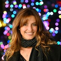 Laetitia Milot lâche les commandes du Meilleur Pâtissier : on sait qui va la remplacer et c'est un animateur très connu !