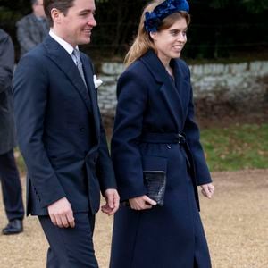 La princesse Beatrice d’York et son mari Edoardo Mapelli Mozzi - Les membres de la famille royale britannique lors de la messe du matin de Noël en l'église St-Mary Magdalene à Sandringham, le 25 décembre 2023.