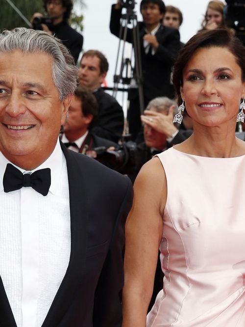 Depuis 22 ans, Christian Clavier vit avec Isabelle de Araujo, une femme importante qui a travaillé sur dix de ses films