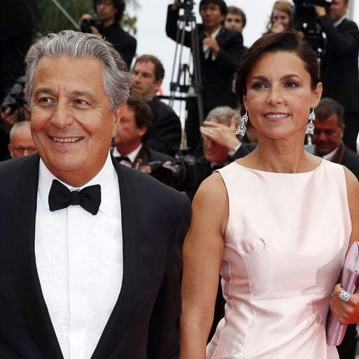 Depuis 22 ans, Christian Clavier vit avec Isabelle de Araujo, une femme importante qui a travaillé sur dix de ses films