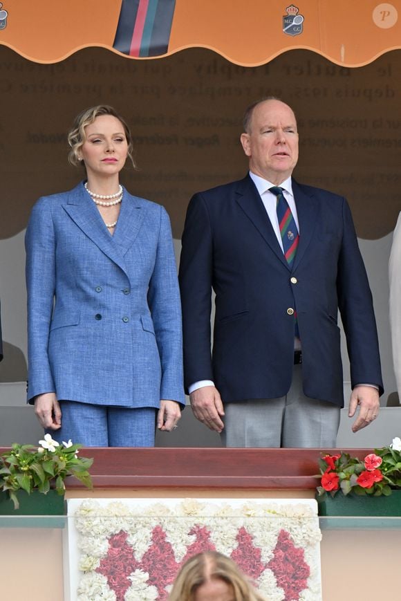 Le prince Albert II de Monaco et la princesse Charlene durant la finale de la 118e édition du Rolex Monte-Carlo Masters, au Monte-Carlo Country Club à Roquebrune Cap Martin, le 13 avril 2025.
L'espagnol Carlos Alcaraz a battu l'italien Lorenzo Musetti 3-6 / 6-1 / 6-0. © Bruno Bebert / Bestimage