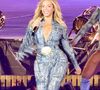Mais ce qui a retenu l'attention du public, c'est un moment un peu plus intime du spectacle...
Beyonce Knowles en concert à Los Angeles dans le cadre de sa tournée "Cowboy Carter" le 28 avril 2025. Beyonce a fait monter sur scène ses filles Blue Ivy et Rumi Carter. Backgrid USA / Bestimage