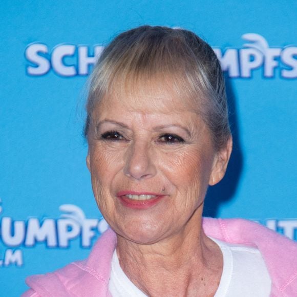 Dorothée (Frédérique Hoschede) assiste à la première du film Les Schtroumpfs (Les Schtroumpfs Le Film) au cinéma Grand Rex à Paris, France, le 06 juillet 2025. Photo par Aurore Marechal/ABACAPRESS.COM