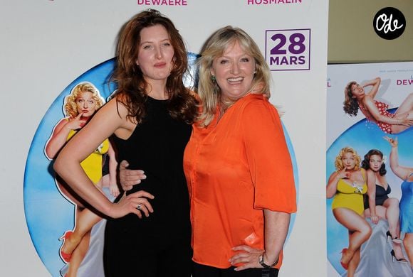 Charlotte de Turckheim et sa fille aînée gèrent également une maison d'hôtes en Provence.

Julia Piaton et Charlotte De Turckheim assistent à la première du film « Mince Alors ! », qui s'est tenue à l'UGC Cine Cité Les Halles à Paris, en France, le 20 mars 2012. Copyright : Nicolas Briquet/ABACAPRESS.COM