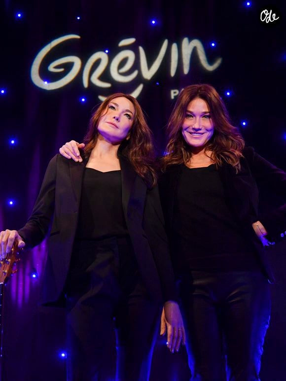 Carla Bruni Sarkozy - Carla Bruni-Sarkozy inaugure sa statue de cire à quelques jours de son anniversaire au Musée Grévin à Paris le 17 décembre 2018. © Pierre Perusseau/Bestimage