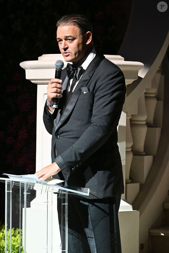 Exclusif - Milutin Gatsby - Dîner de charité "Knights of Charity" au Château de la Croix des Gardes à Cannes le 20 mai 2026. © Bruno Bebert / Bestimage