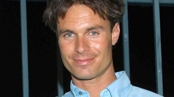 L’ex compagnon de Juliette Binoche et Tori Spelling, acteur emblématique vu dans Melrose Place, s’en est allé à 57 ans