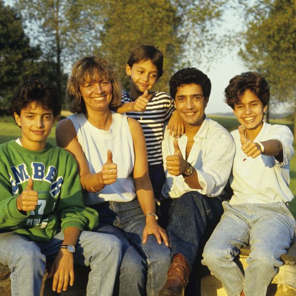 Archives - En Belgique, près de Liège, rencontre avec Frédéric FRANÇOIS chez lui, en compagnie de sa femme et de ses enfants. Octobre 1985
© Jean-Claude Colin via Bestimage