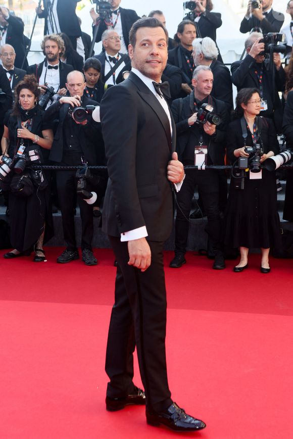 Laurent Lafitte - Montée des marches pour la cérémonie de clôture du 77ème Festival International du Film de Cannes au Palais des Festivals à Cannes. Le 25 mai 2024
© Christophe Clovis / Bestimage