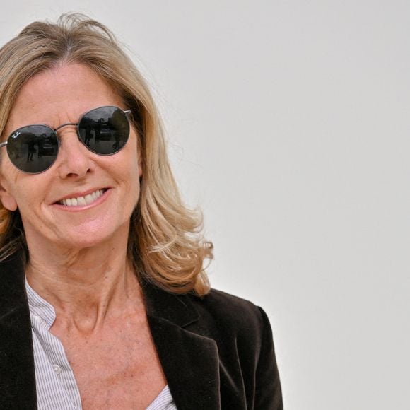 Claire Chazal au défilé Christian Dior Womenswear S/S 2024 lors de la semaine de la mode à Paris le 26 septembre 2023 à Paris, France. Photo par Julien Reynaud/APS-Medias/ABACAPRESS.COM